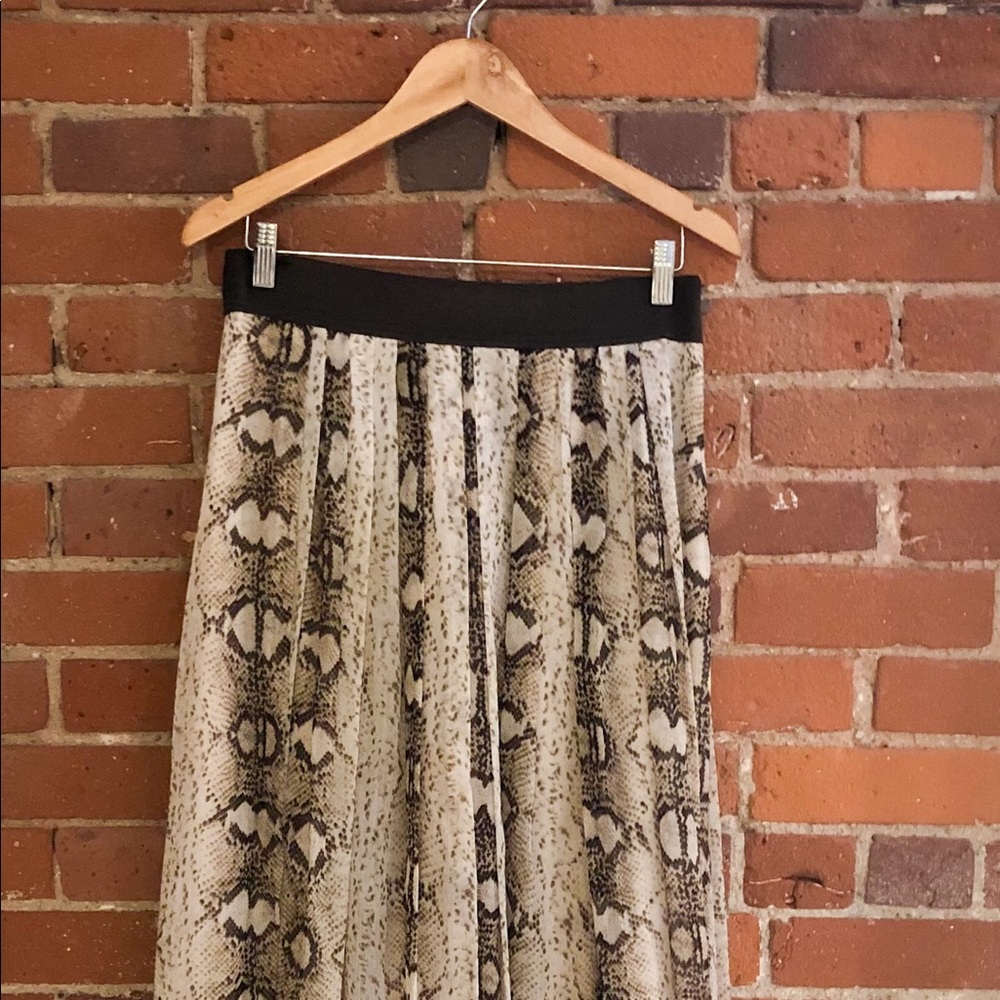 White House Black Market Chiffon Maxi Skirt